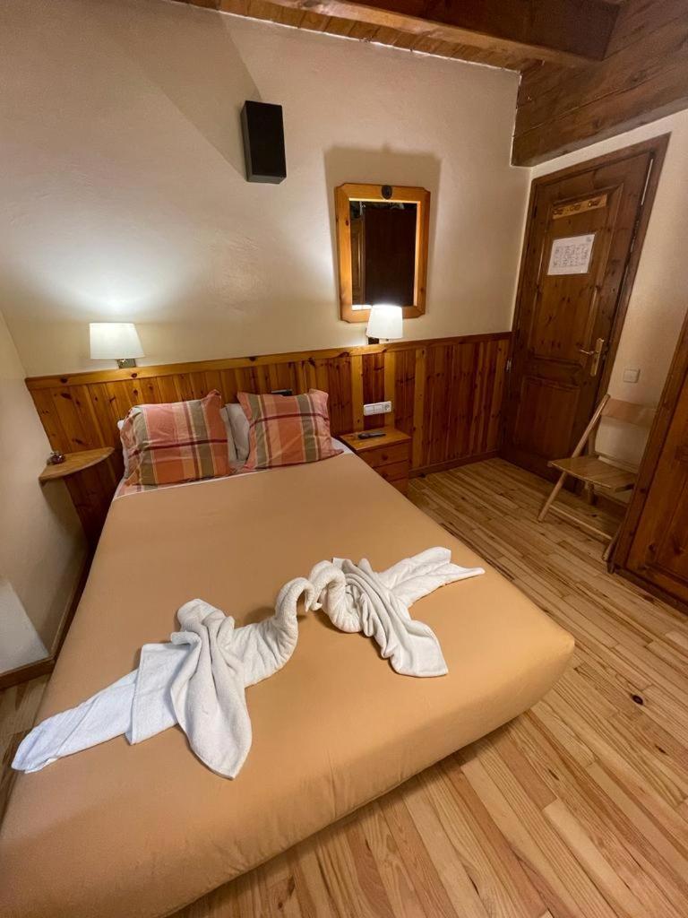 El Bouquet Otel Pla de l'Ermita Dış mekan fotoğraf